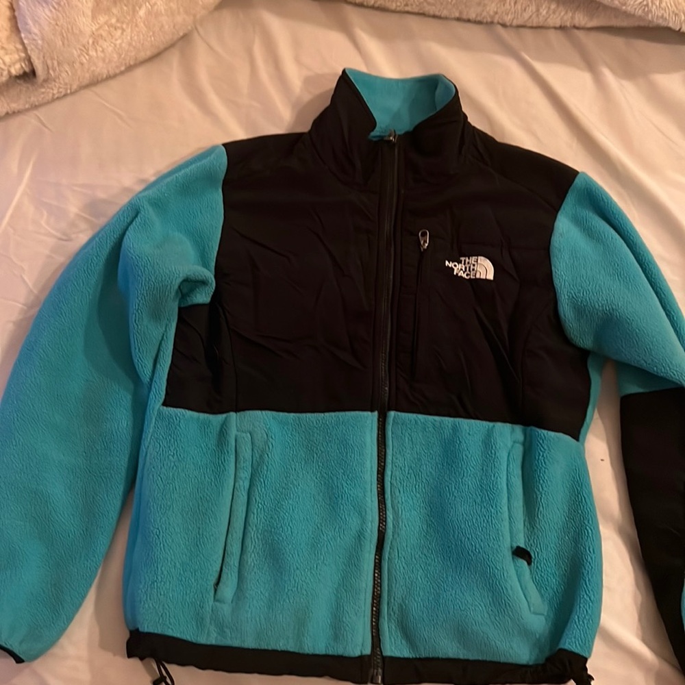 Size small North Face